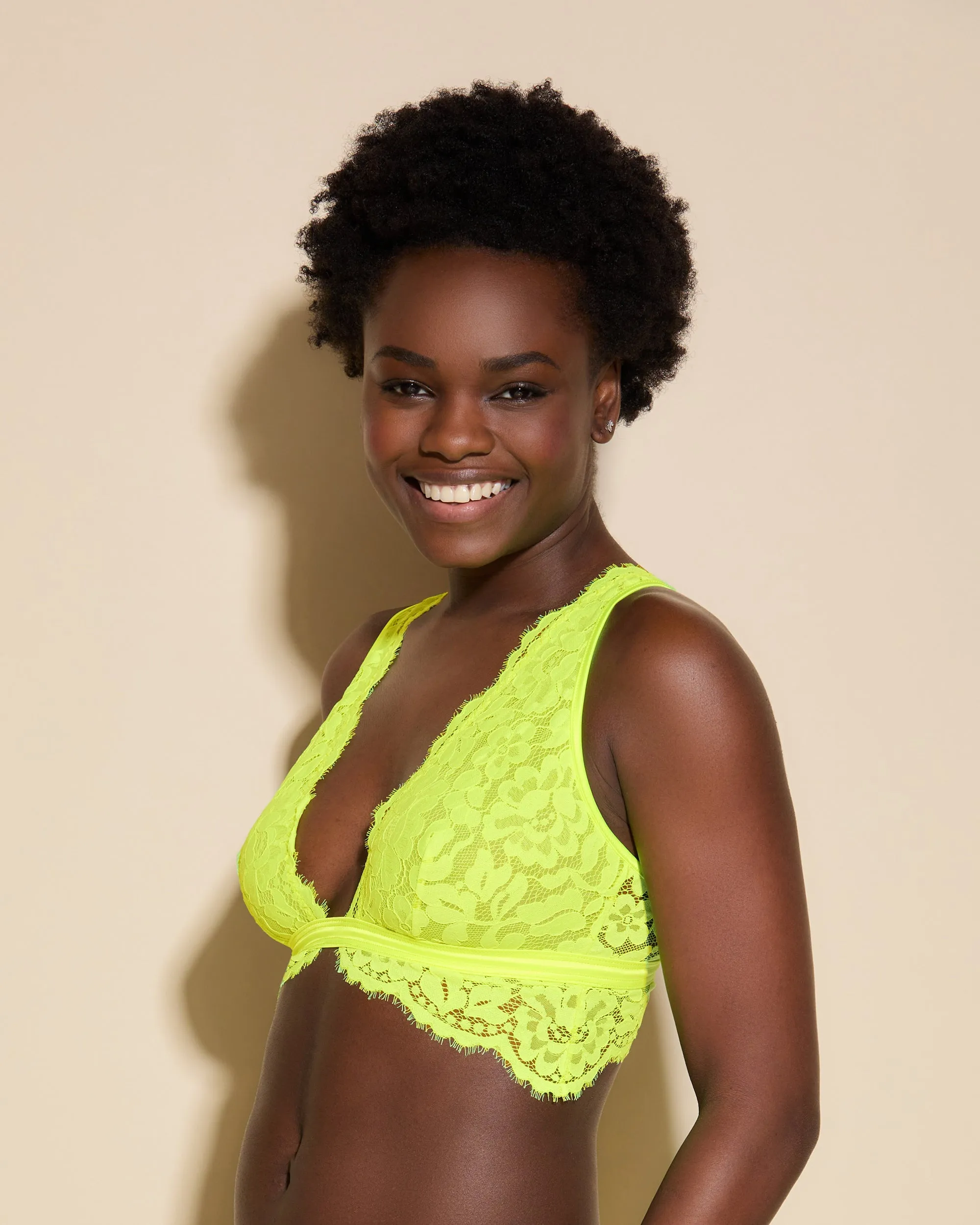 Bralette Con Taglio A Triangolo Alto