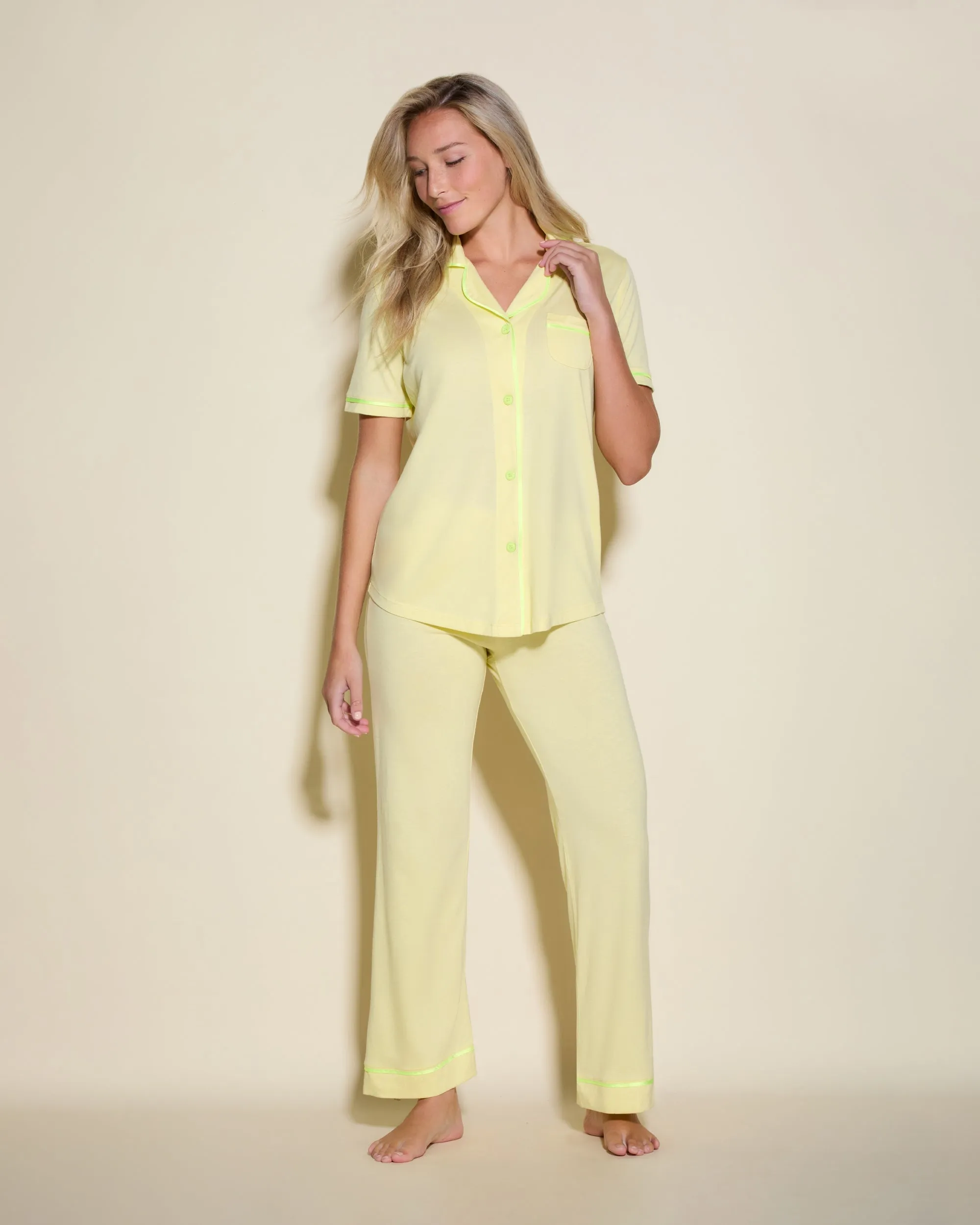 Conjunto De Pijama Con Camisa De Manga Corta Y Pantalones